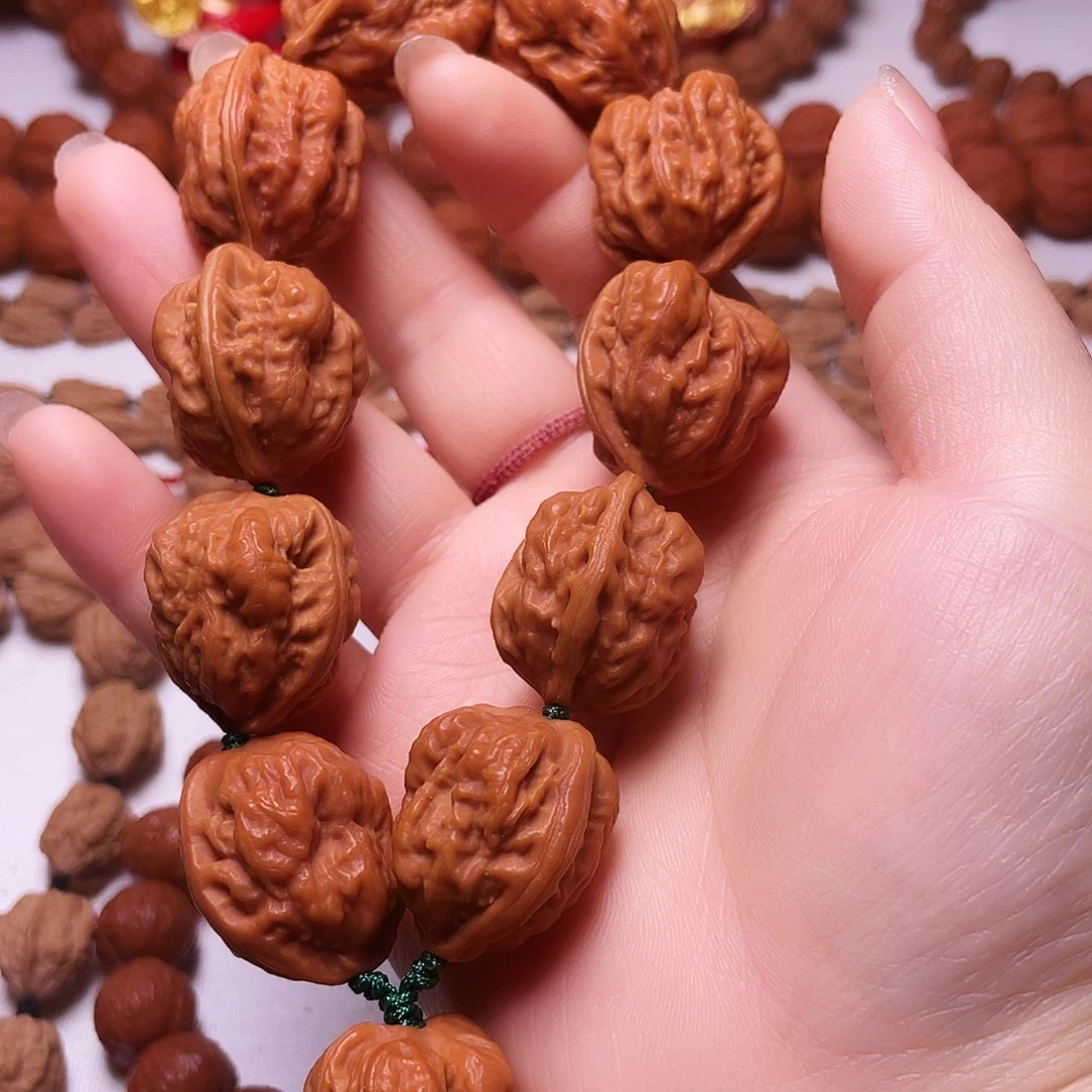 云***水文玩核桃吊坠蟾王