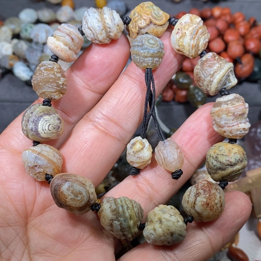 未镶嵌玛瑙/玉髓珠宝奇石