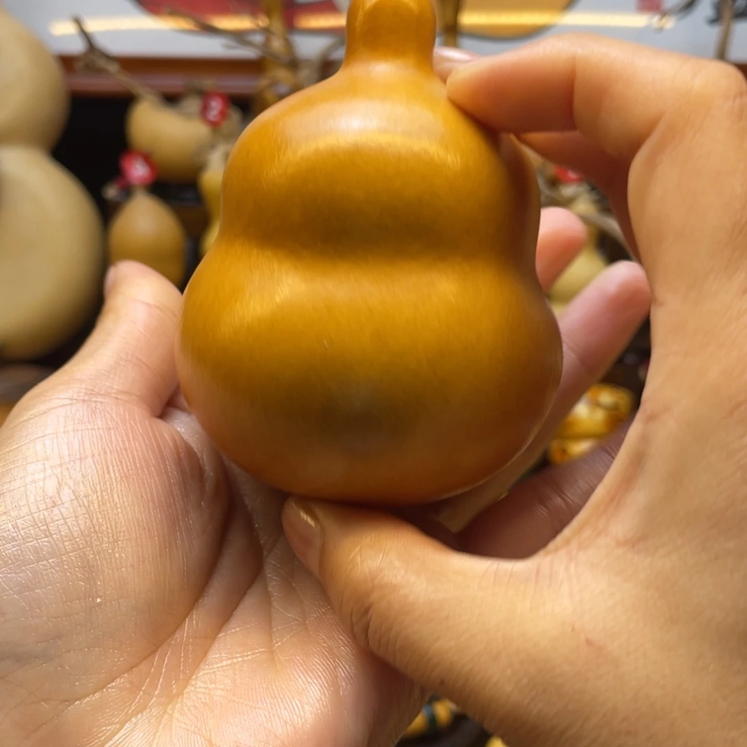 你***鸡葫芦笙和一只大鸡仔的故事是什么啊