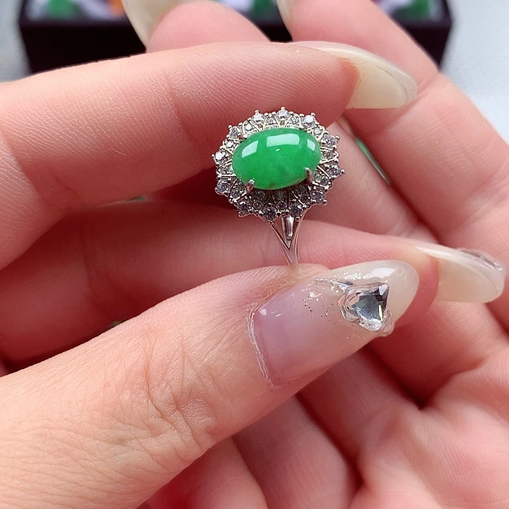 翡翠银S925镶嵌颈饰翡翠