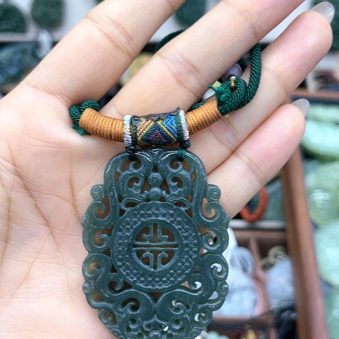 【闪购商品】和田玉未镶嵌颈饰