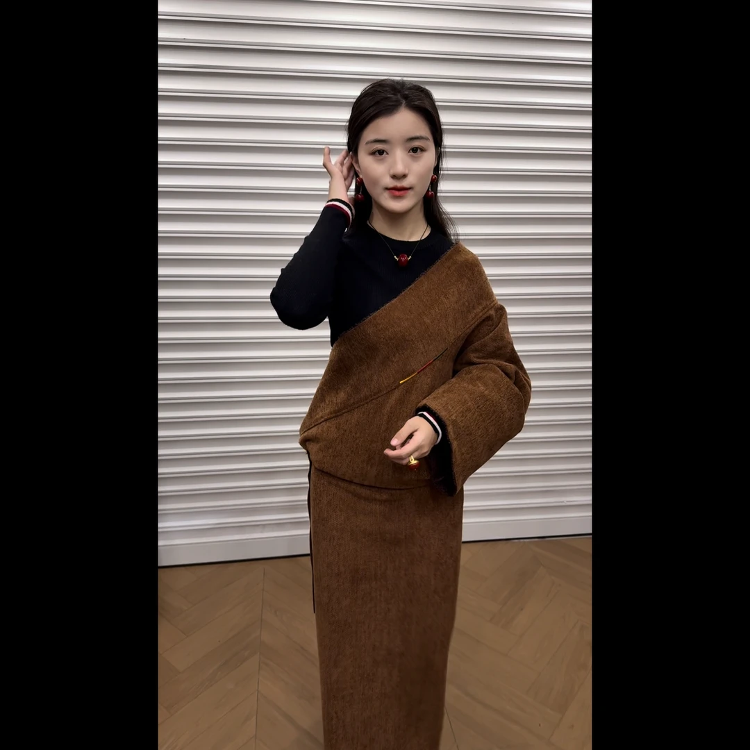 扎格玛新款素加绒藏袍