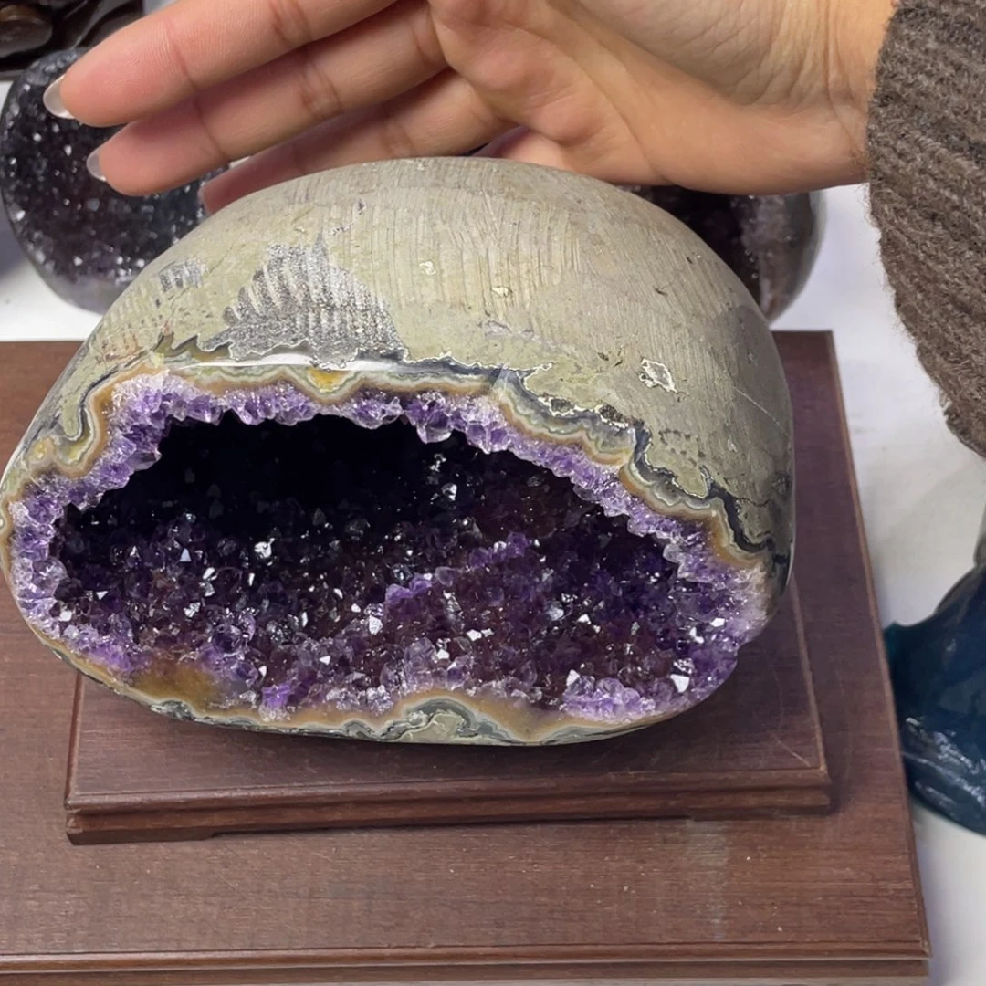紫晶大型摆件（非配饰）未镶嵌跟****e