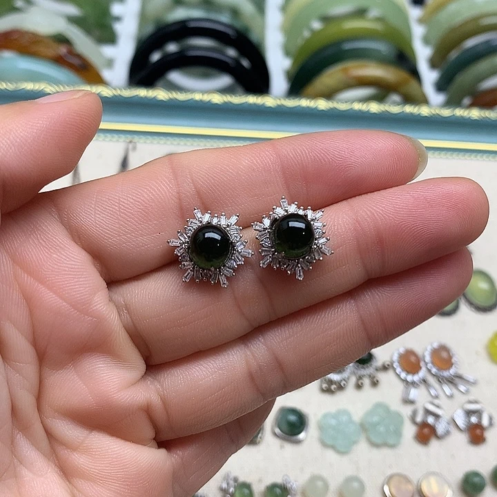 静***主蛇纹石玉银S925镶嵌耳环