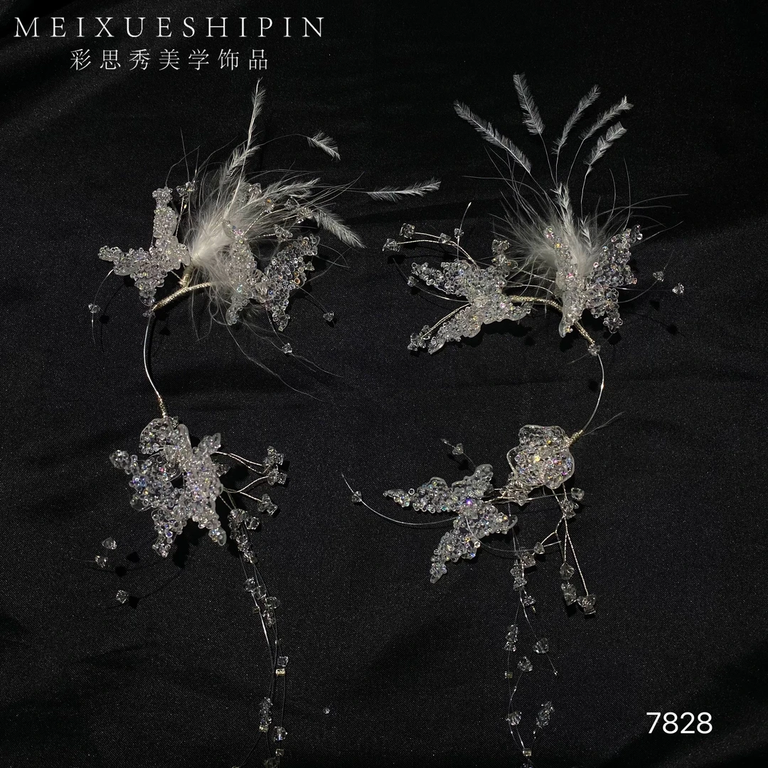 7828新款白色水凝羽毛边夹耳挂头饰婚礼晨袍礼服影楼跟妆配饰