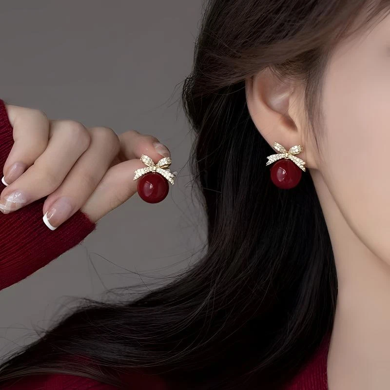 铜合金耳饰 法式复古红色耳夹蝴蝶结珍珠耳钉秋冬小众首饰高级感