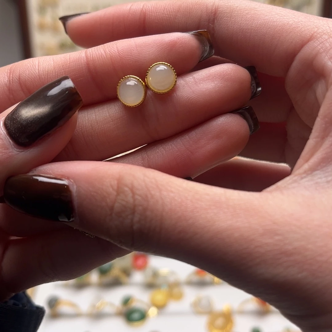 和田玉银S925镀金镶嵌耳坠