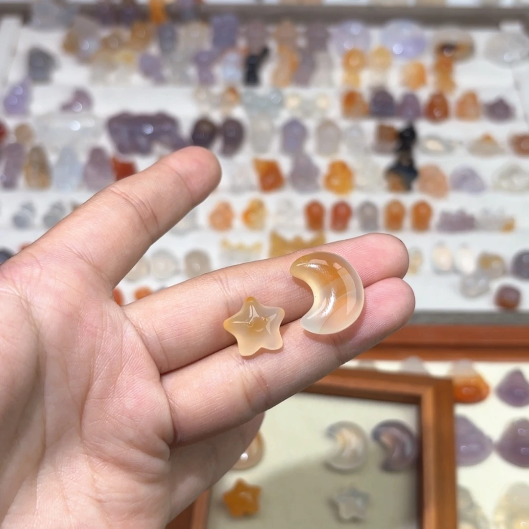 玛瑙/玉髓颈饰未镶嵌九*