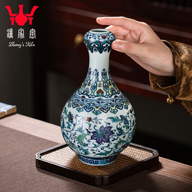 钟家窑陶瓷花瓶 景德镇柴窑青花斗彩缠枝牡丹蒜头茶桌台面小摆件