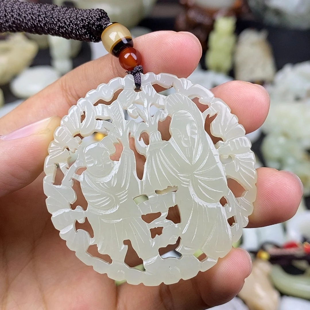 和田玉未镶嵌挂件