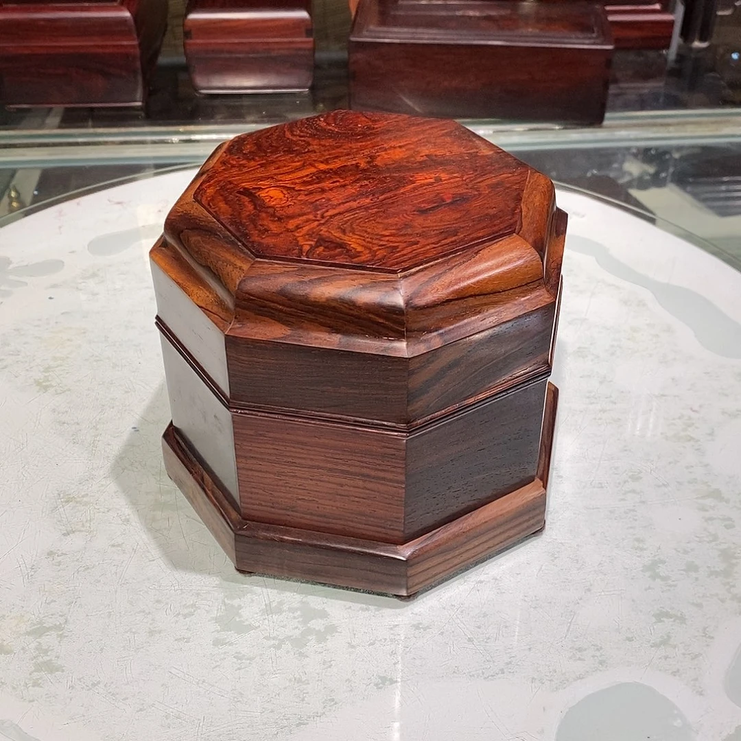微凹黄檀（南美大红酸枝）独板八角盒15.5/12.5