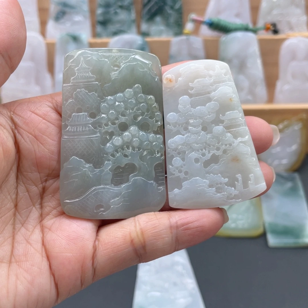 颈饰未镶嵌翡翠山水