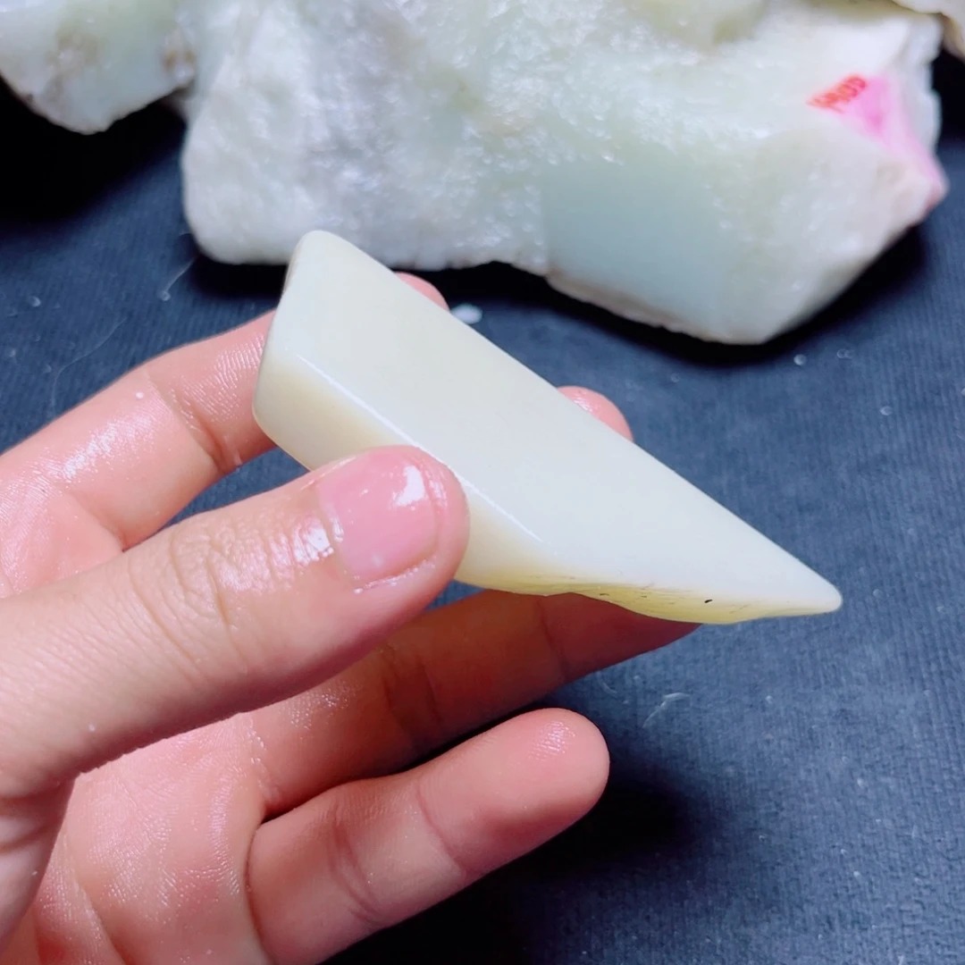 未镶嵌和田玉珠宝奇石
