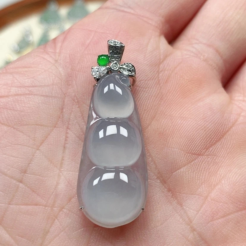 【闪购商品】翡翠吊坠(不含链)18K金镶嵌