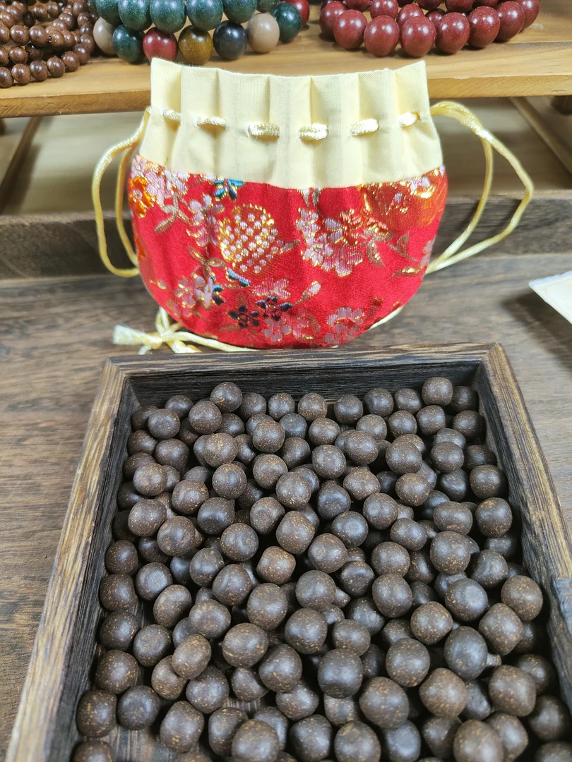 【人参养元香】约50克参宝无孔瑕疵珠香包