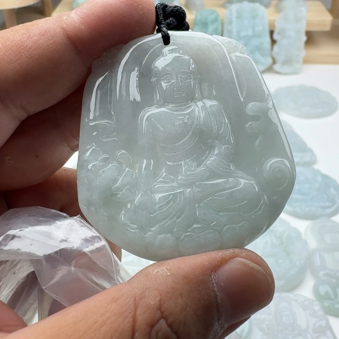 云***店颈饰未镶嵌翡翠天然缅甸A货翡翠