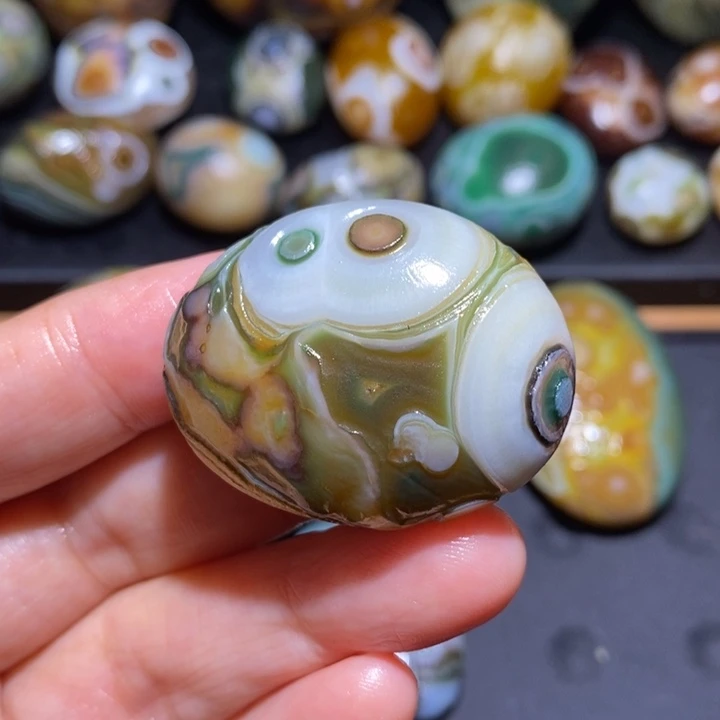 未镶嵌玛瑙/玉髓珠宝半成品21