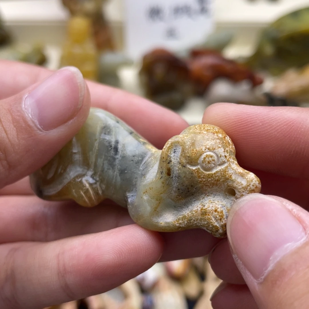 蛇纹石玉未镶嵌颈饰32