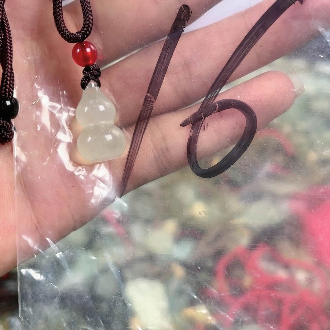 【闪购商品】蛇纹石玉未镶嵌啊