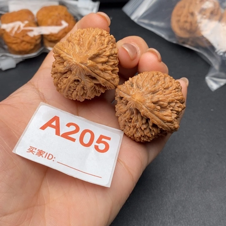 锤***王吊坠文玩核桃核桃