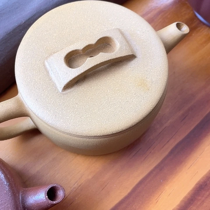 紫砂茶壶处理一把