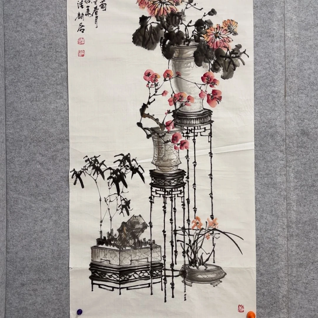 国画花鸟等图案为一体而