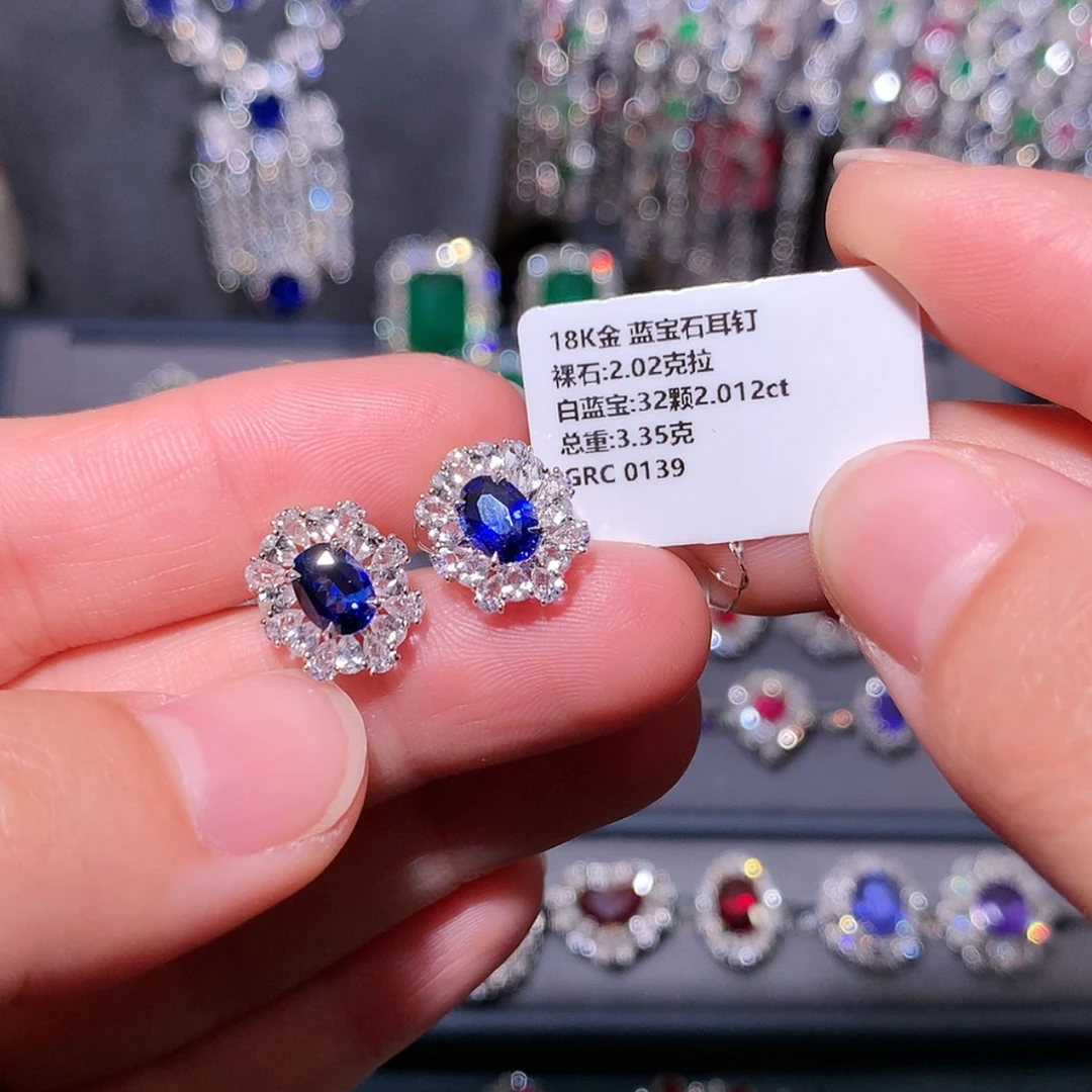 【闪购商品】蓝宝石耳钉18K金镶嵌