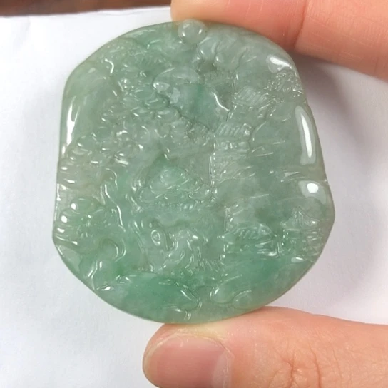 翡翠未镶嵌颈饰缅甸A货，每天下午1点半开播