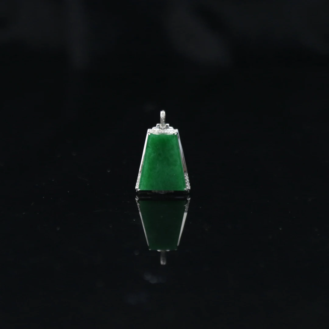 FC48天然缅甸翡翠A货18k绿无事牌/700187/保利厦门拍卖