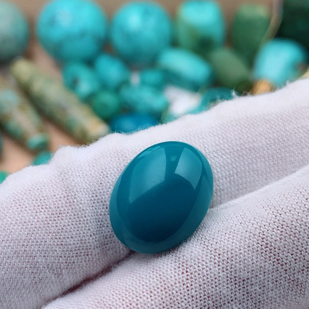 未镶嵌绿松石珠宝奇石