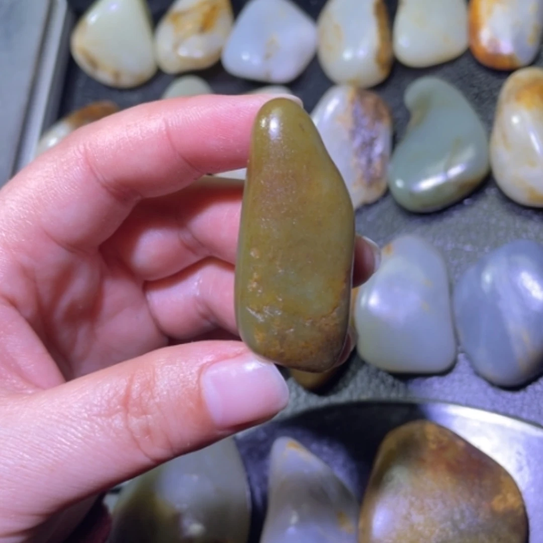 【闪购商品】颈饰未镶嵌和田玉