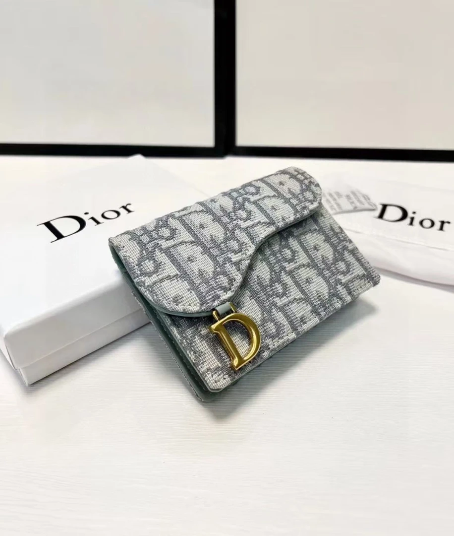 95新 DIOR/迪奥 灰色卡包 10cm 16330460
