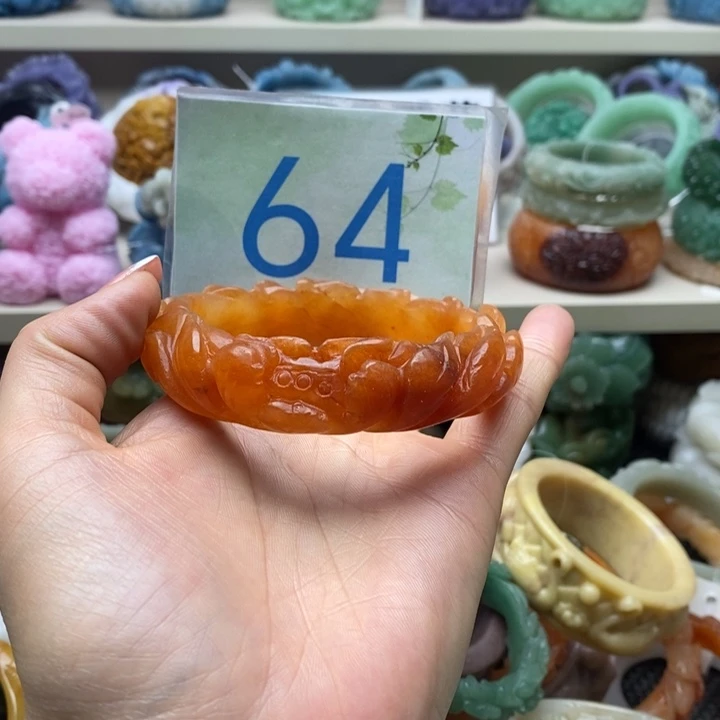 未镶嵌手镯石英岩玉