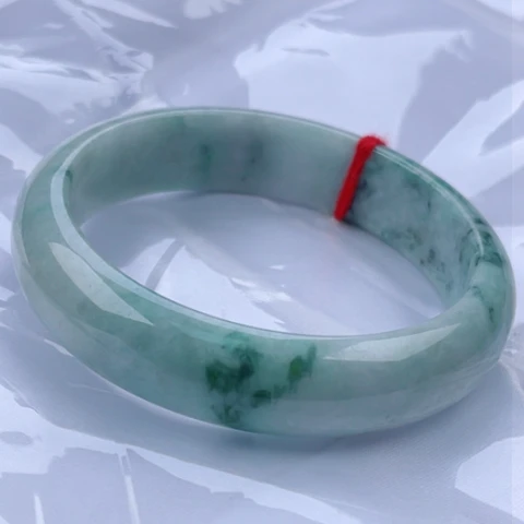 翡翠手镯未镶嵌正59.6