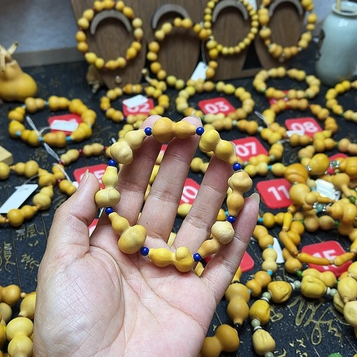 大叶紫檀（黑酸枝木类）