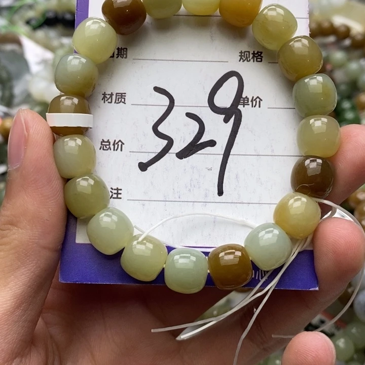 和田玉未镶嵌手串