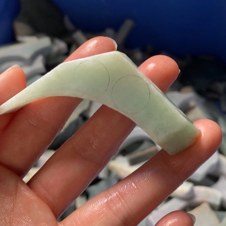 翡翠裸石翡翠边角料