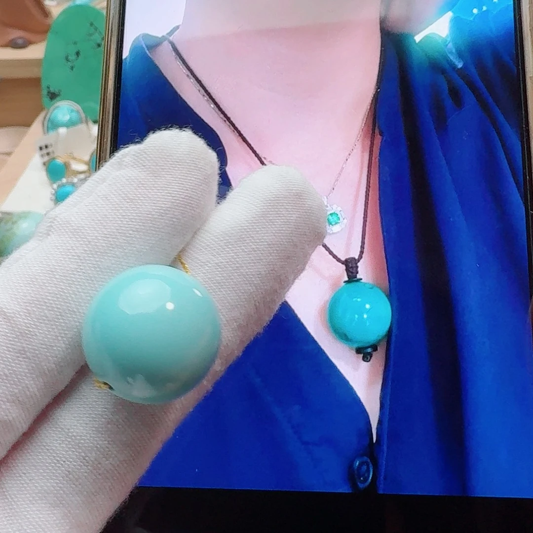 绿松石未镶嵌珠宝奇石精品极洁净圆珠18+