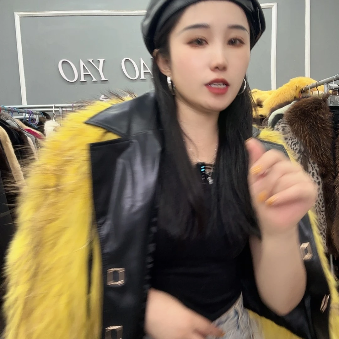 狐狸的脸好漂亮呜呜啊