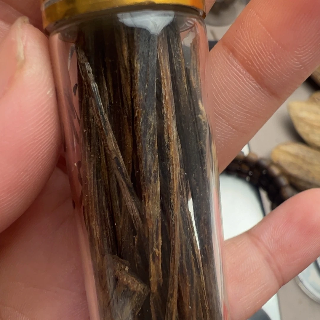 棋楠沉香沉水切条3克