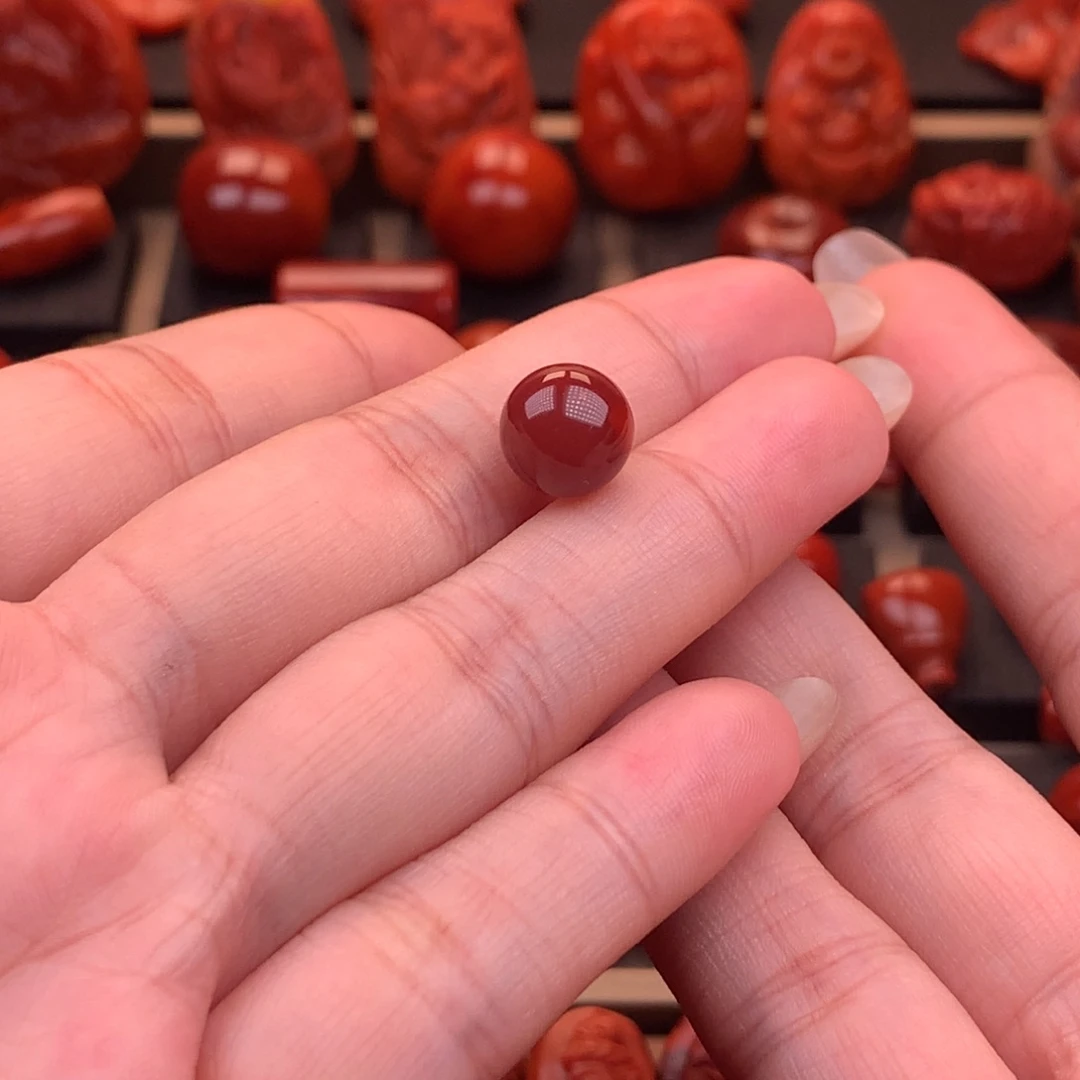 南红玛瑙未镶嵌原矿高品牛血圆珠9.8mm