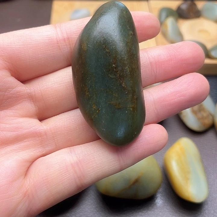 和田玉未镶嵌颈饰38