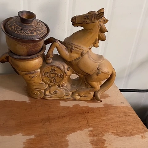 微瑕，不能明火，马摆件20厘米