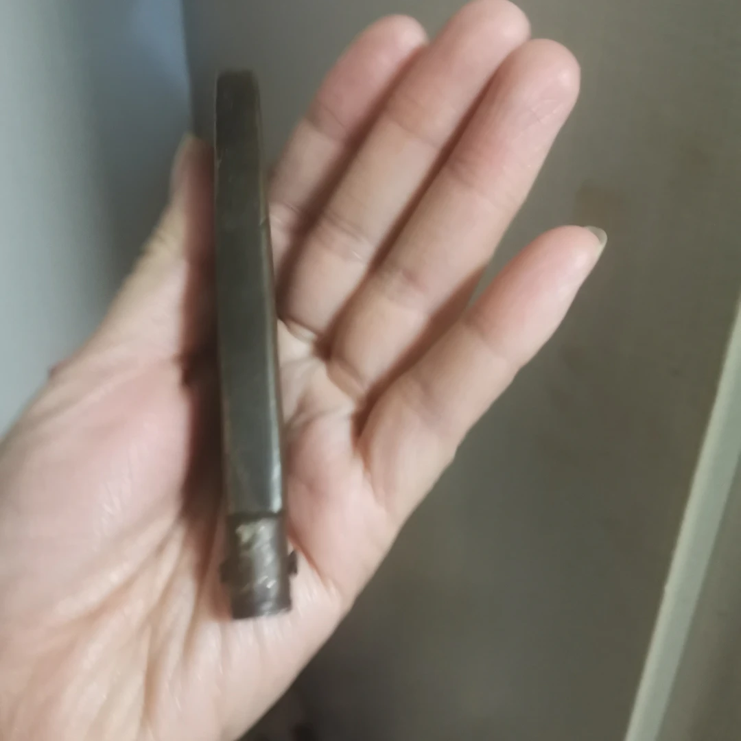 一件铁器，商品如图