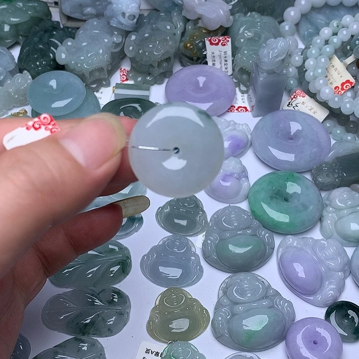 翡翠未镶嵌颈饰天然翡翠