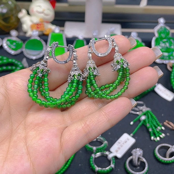 翡翠未镶嵌耳饰V****a翡翠猪猪同款耳环3