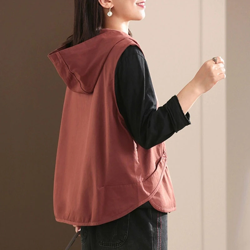 纯色连帽马甲女士2025春秋新款韩版宽松时尚无袖坎肩减龄工装马夹