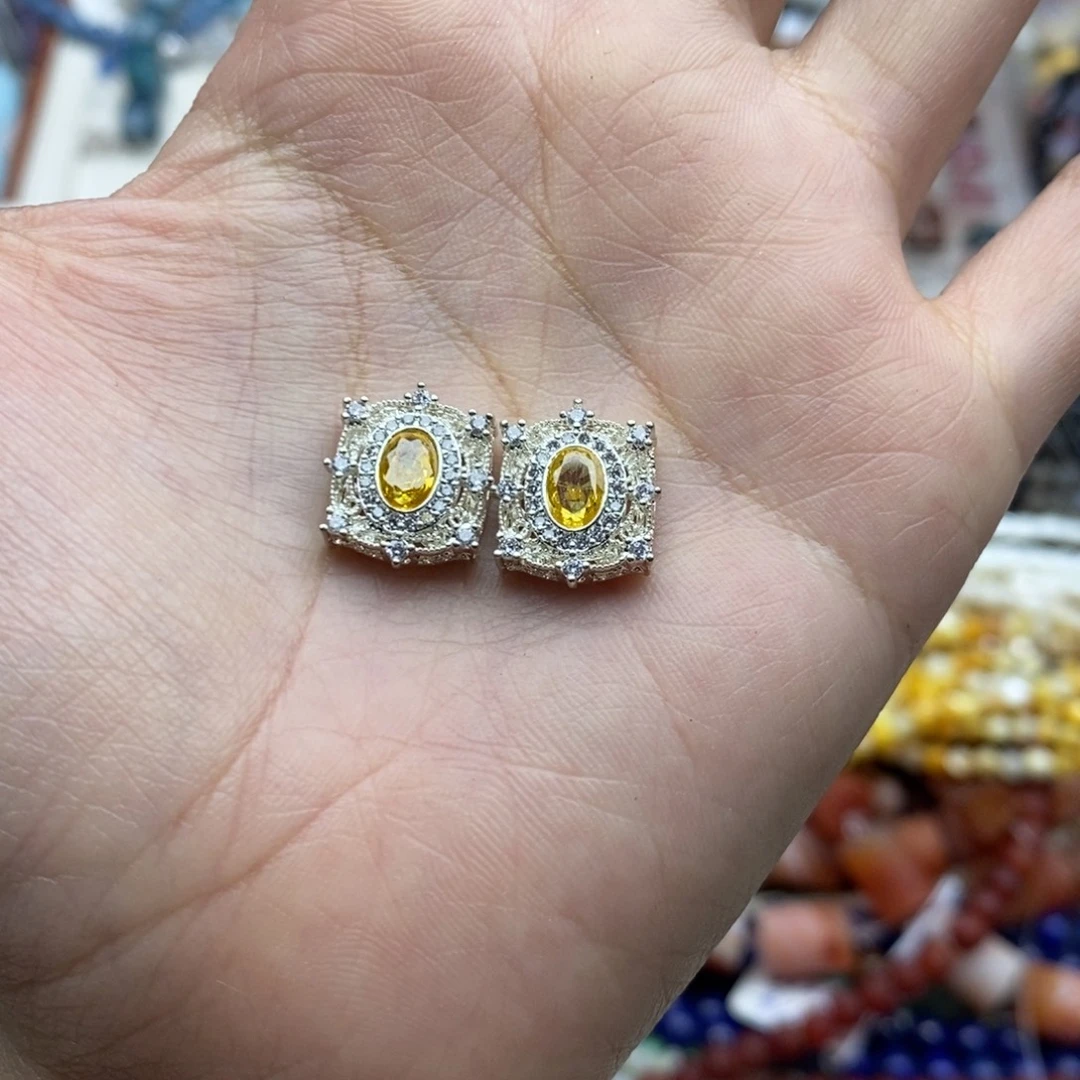 玛瑙/玉髓未镶嵌珠宝半成品一个装纯天然黄碧玺魔盒