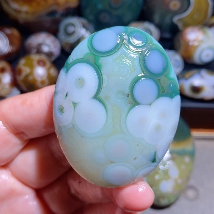 未镶嵌玛瑙/玉髓珠宝半成品52