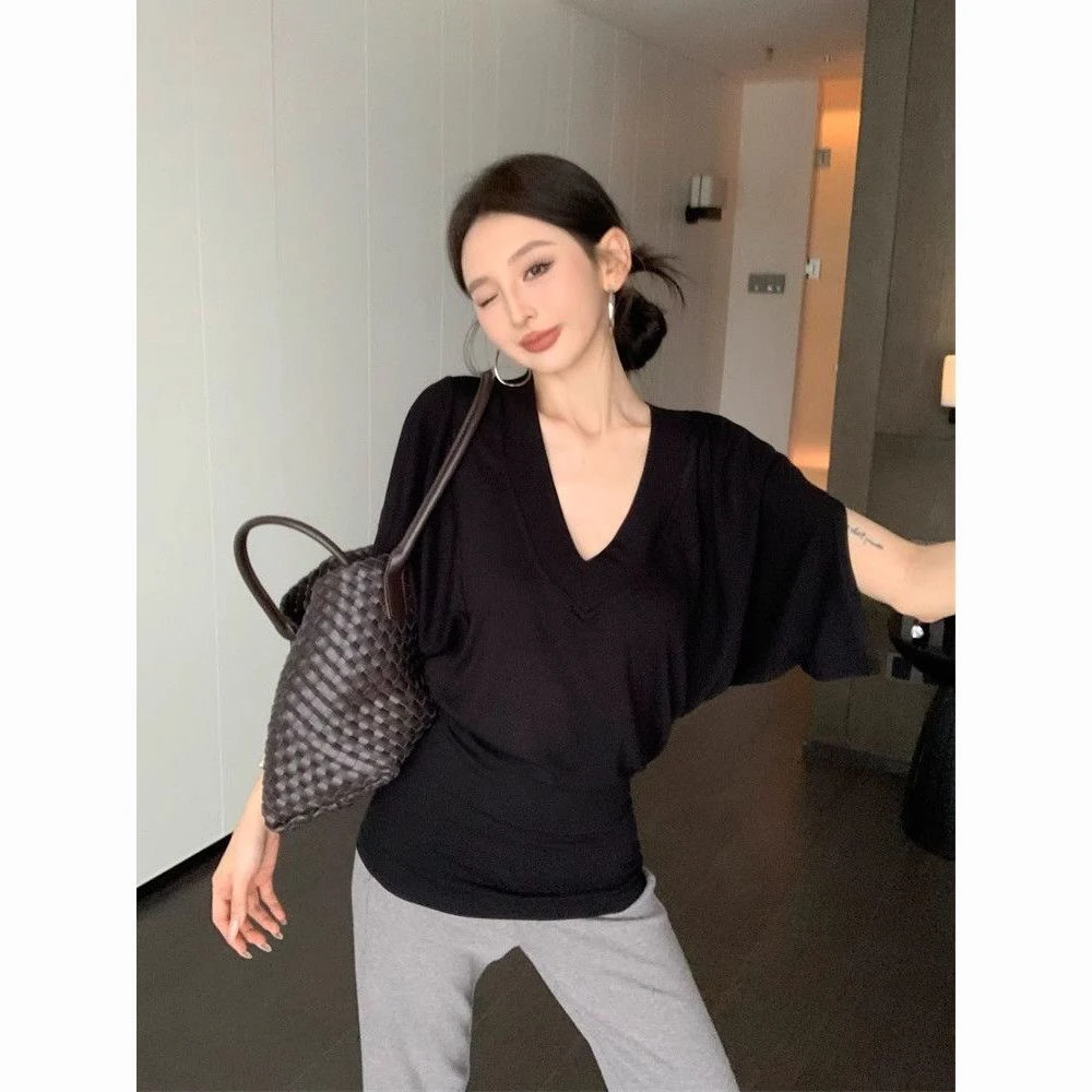 大码胖mm蝙蝠袖灰色V领短袖T恤女夏收腰显瘦高级感中长款上衣罩衫
